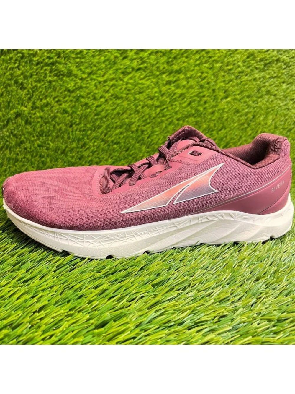 Altra Rivera Womens Size 8 Maroon White Athletic Running Walking Shoes Sneakers